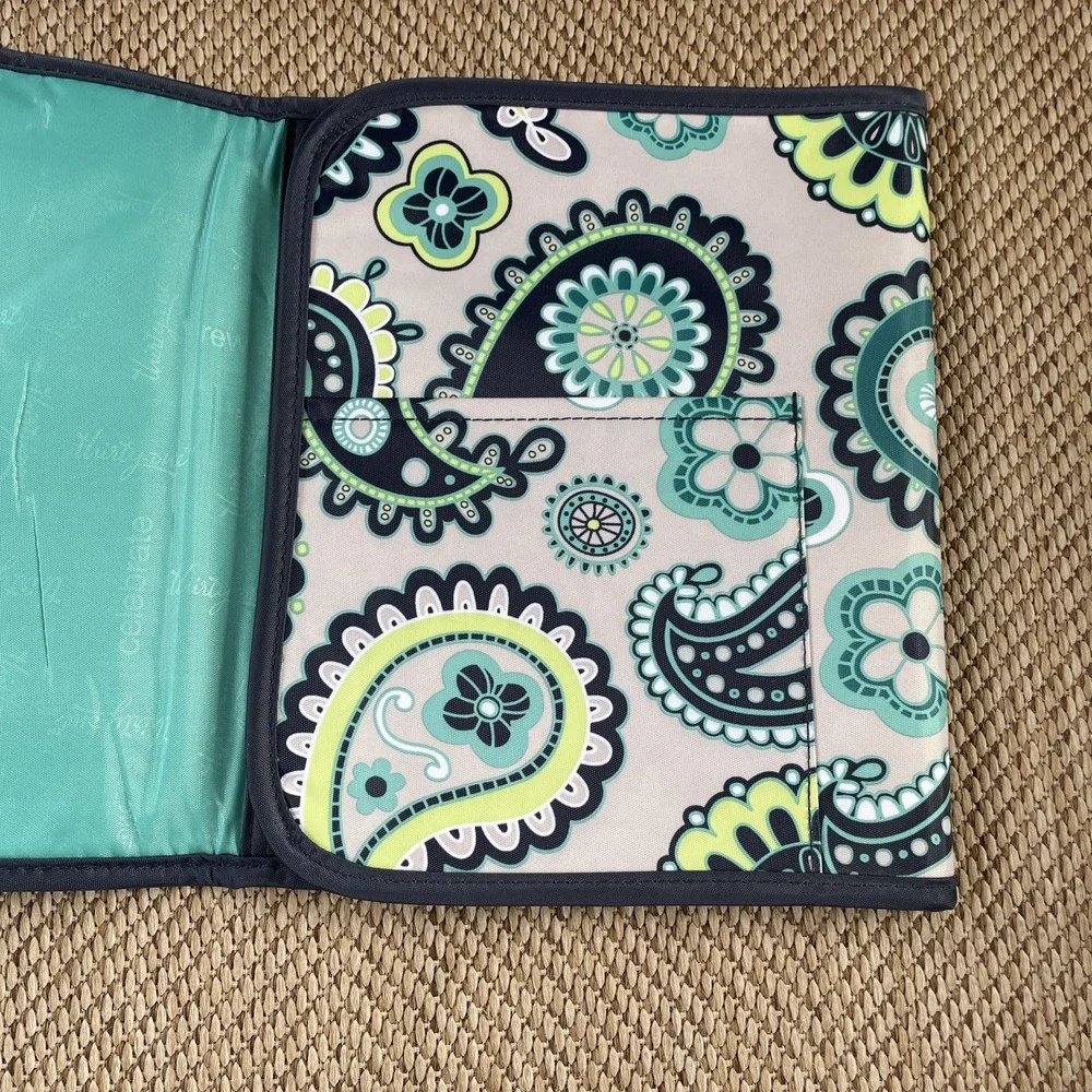 Thirty-One Fold It Up -Tri Fold Tablet iPad Organizer Paisley Day